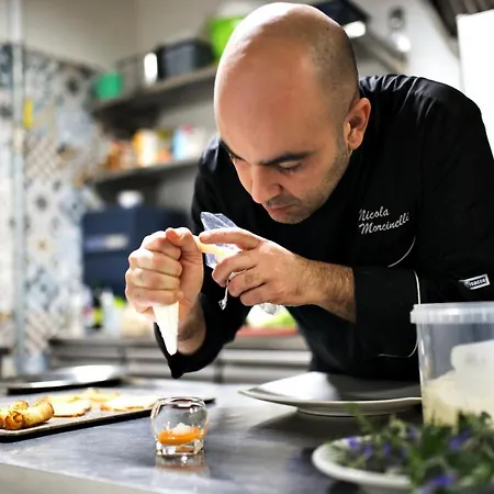 Ai Maestri Rooms&cafè Affittacamere 4*